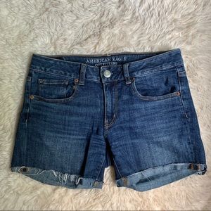 AE Midi Shorts